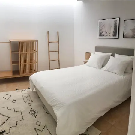 In - Two Double Bedroom Apartment Sesimbra