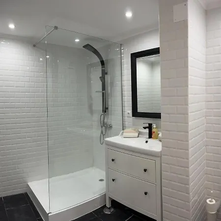Apartment In - Two Double Bedroom